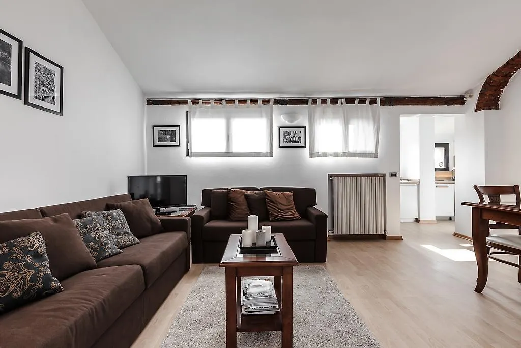 Milanrentals - Palazzi Apartment  Milan